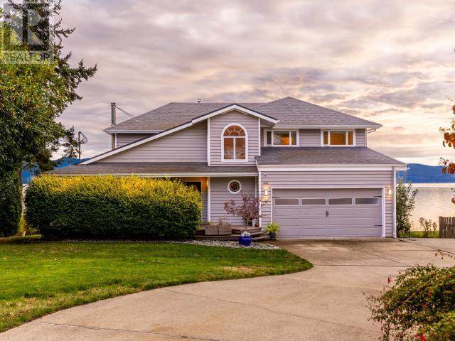 8745 PATRICIA ROAD, Powell River