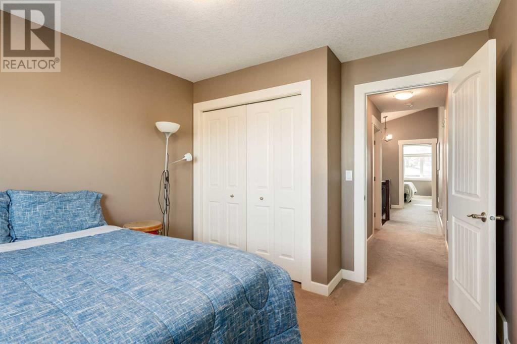 Single Family House for Sale in  Bowness Road NW Bowness Calgary 