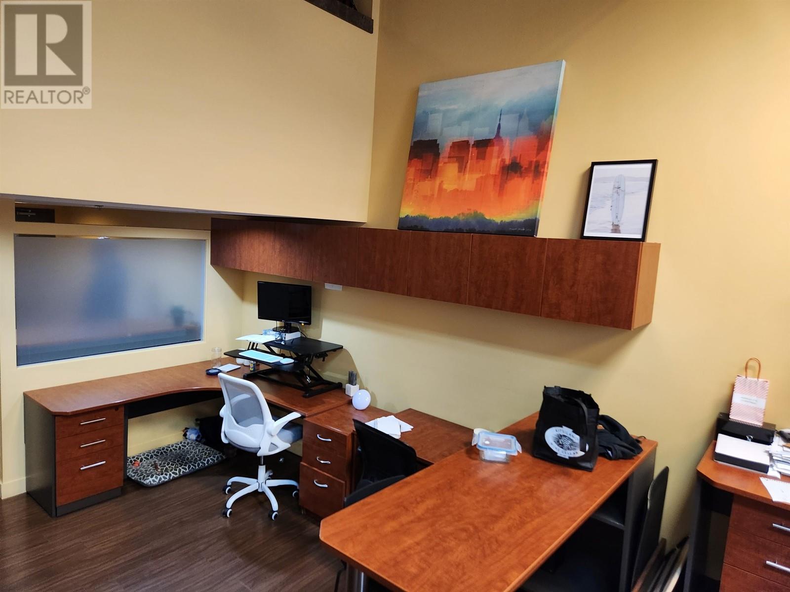 Photo 4 of 207 338 W 8th Avenue, Vancouver BC