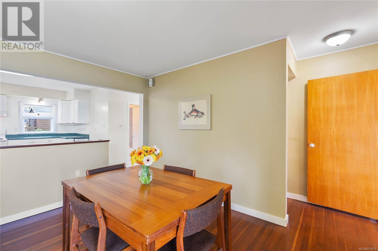 Photo 11 of 171 Fulford Ganges Rd, Salt Spring BC