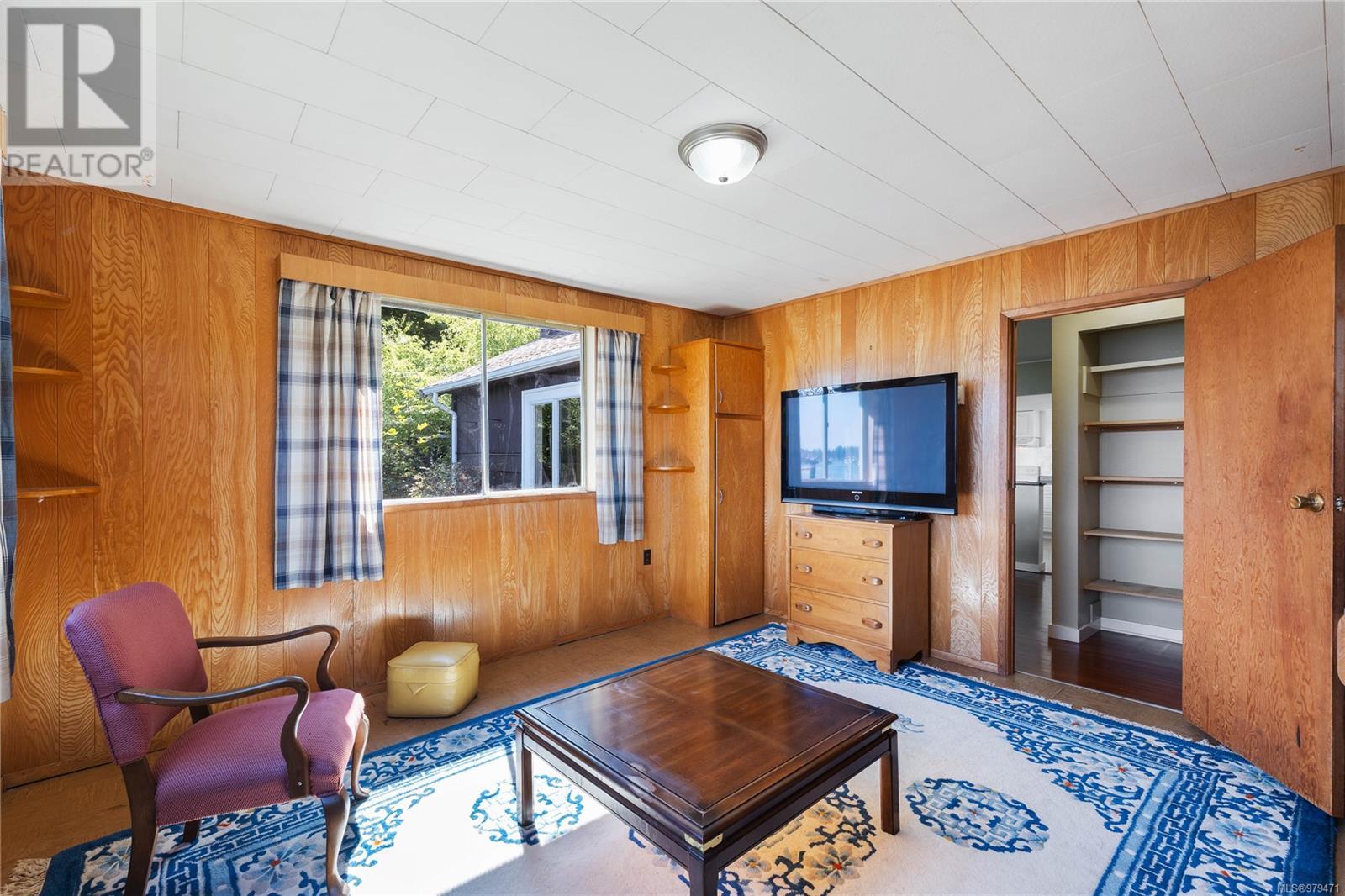 Photo 17 of 171 Fulford Ganges Rd, Salt Spring BC