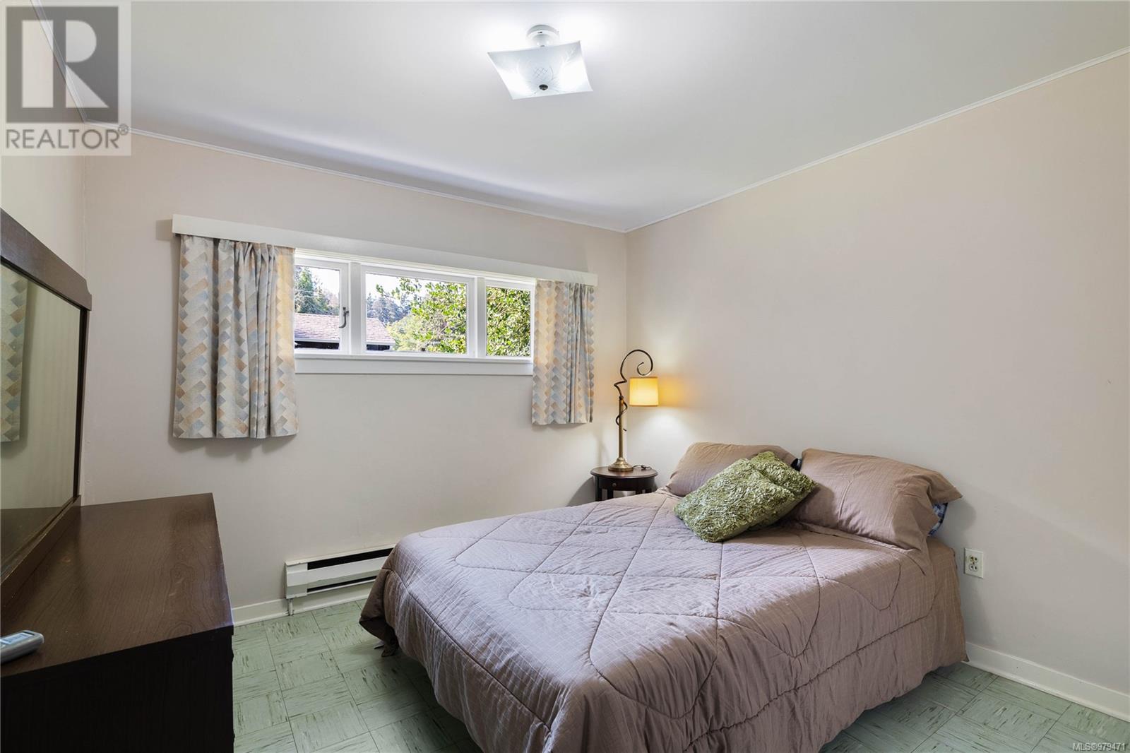 Photo 21 of 171 Fulford Ganges Rd, Salt Spring BC