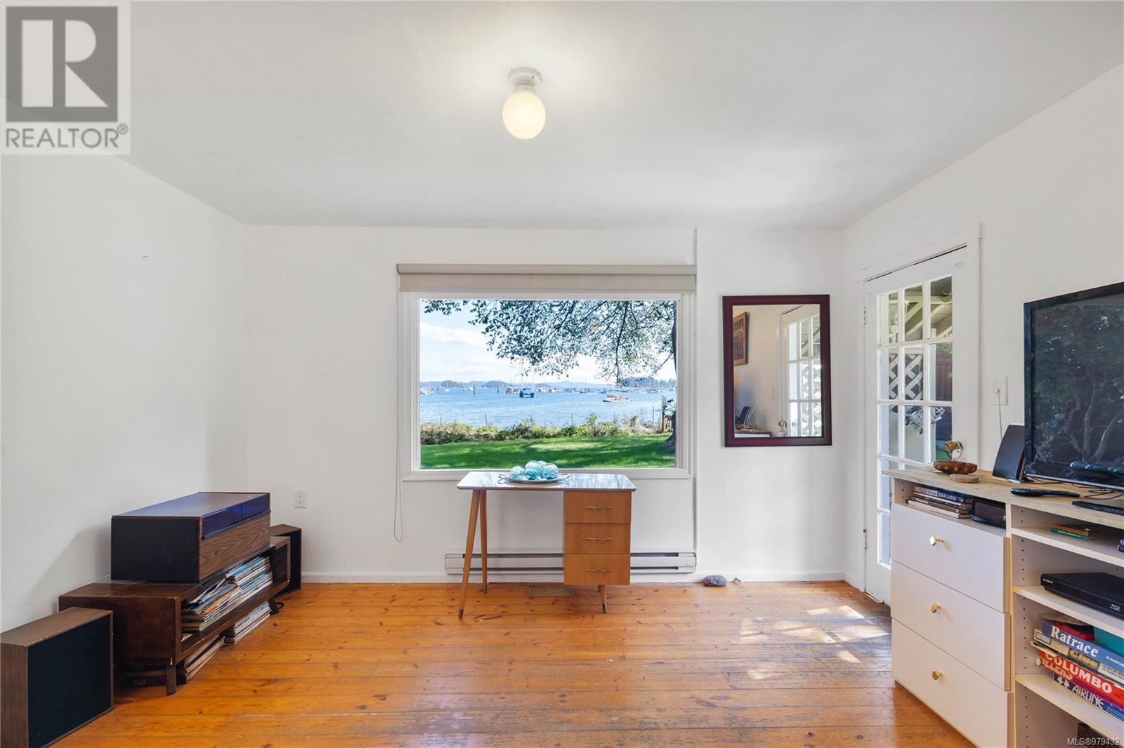 Photo 7 of 167 Fulford Ganges Rd, Salt Spring BC