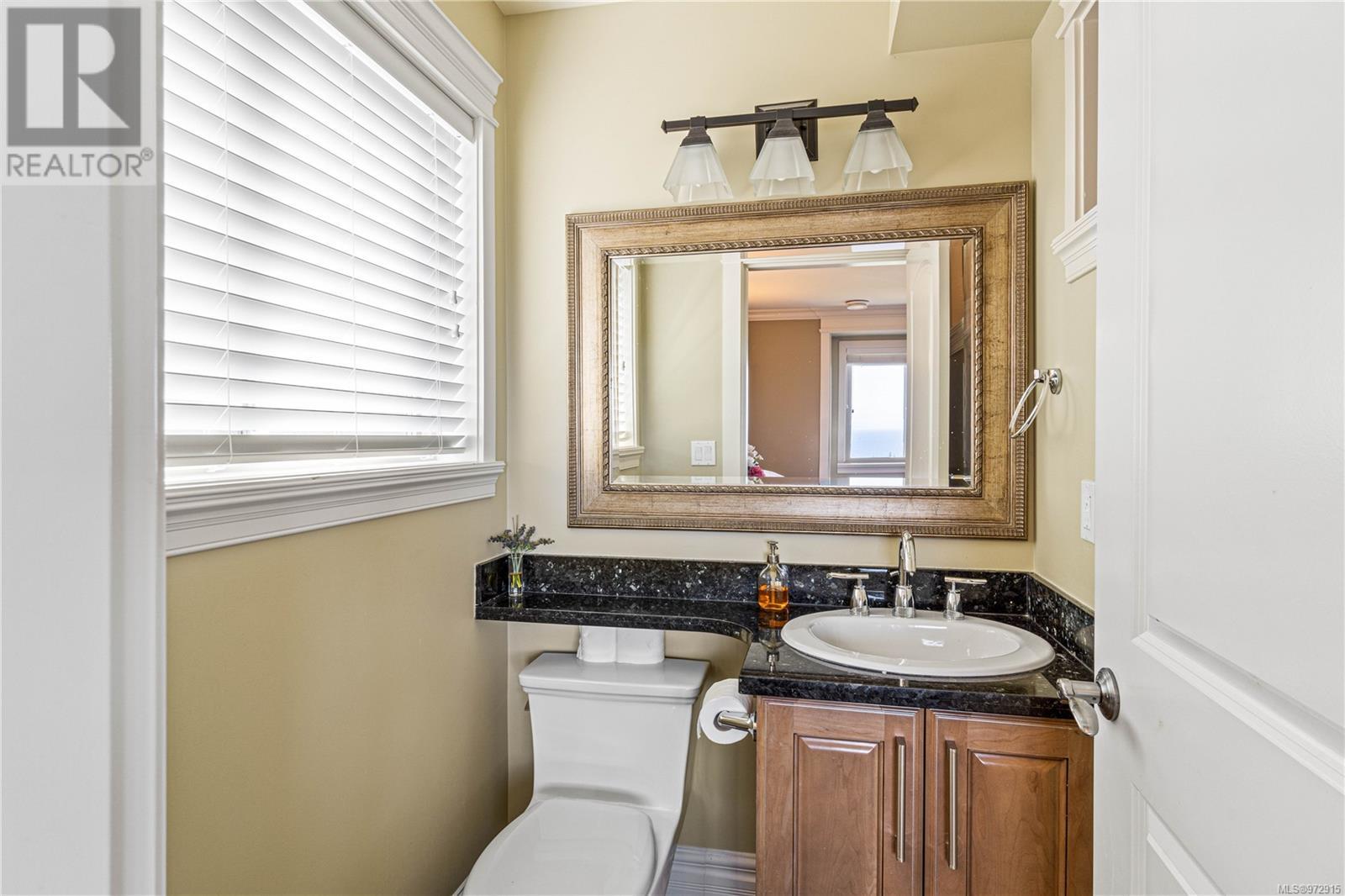4576 Laguna Way, Nanaimo real estate listing 972915