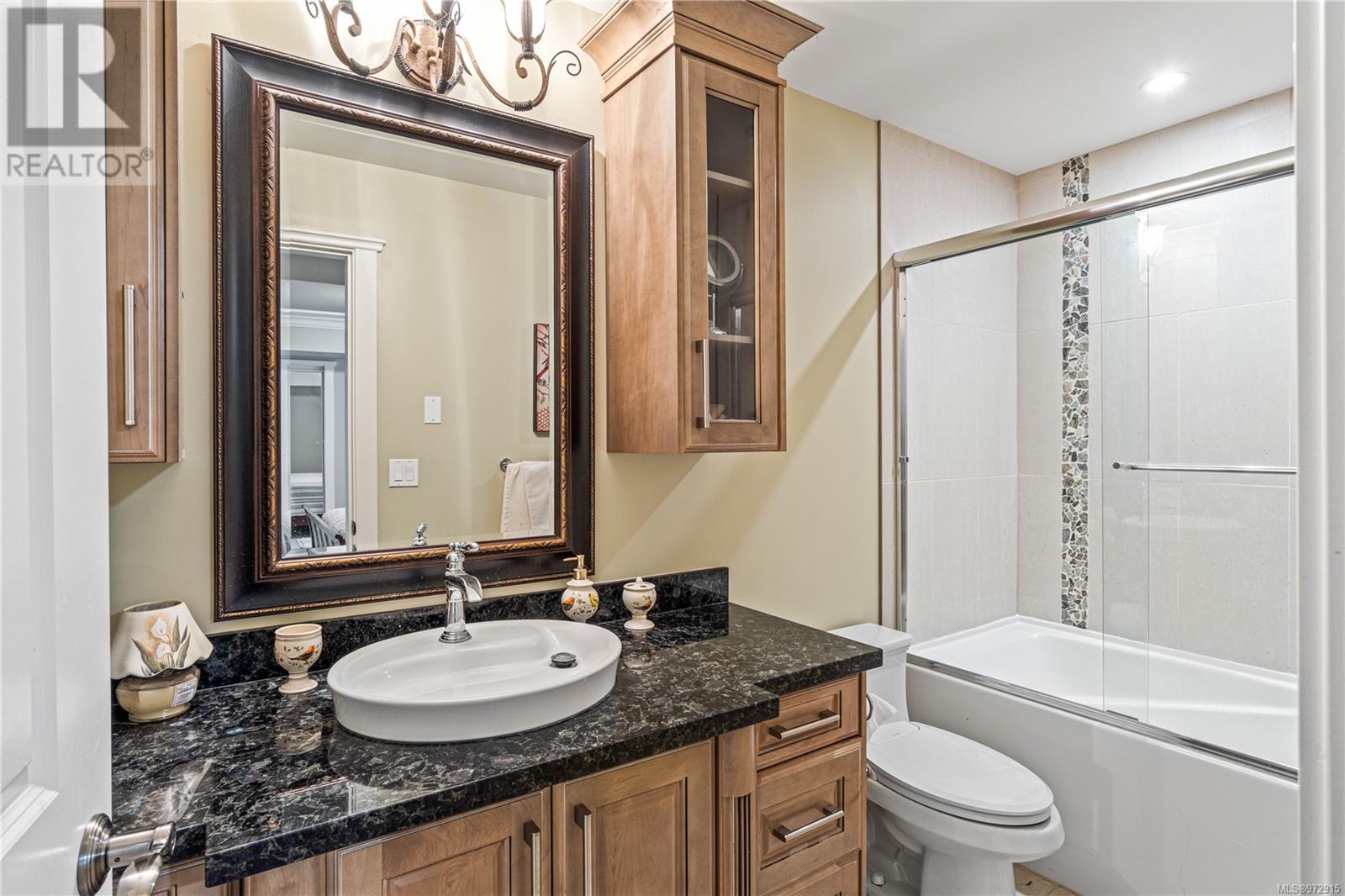 4576 Laguna Way, Nanaimo real estate listing 972915