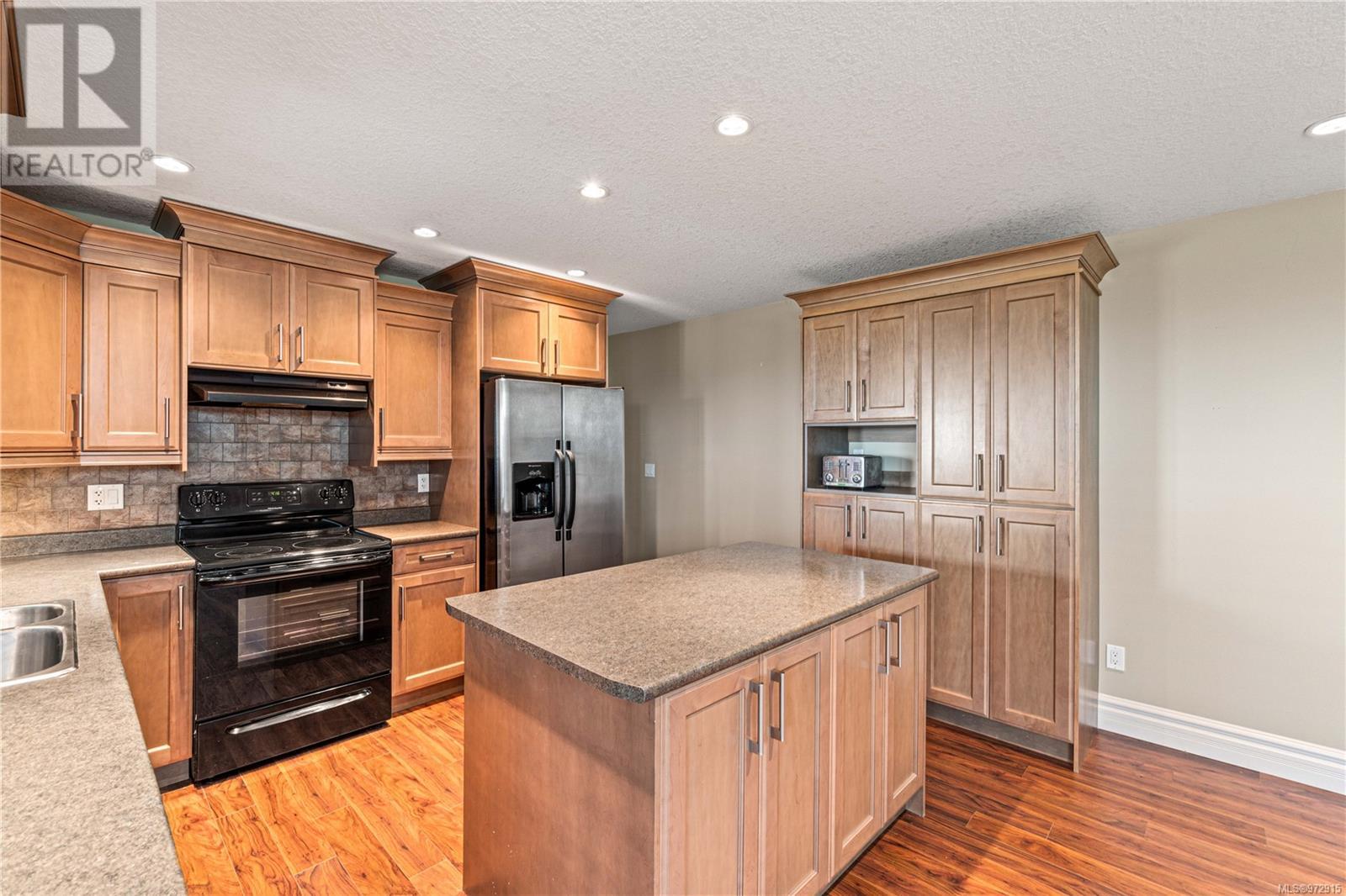 4576 Laguna Way, Nanaimo real estate listing 972915