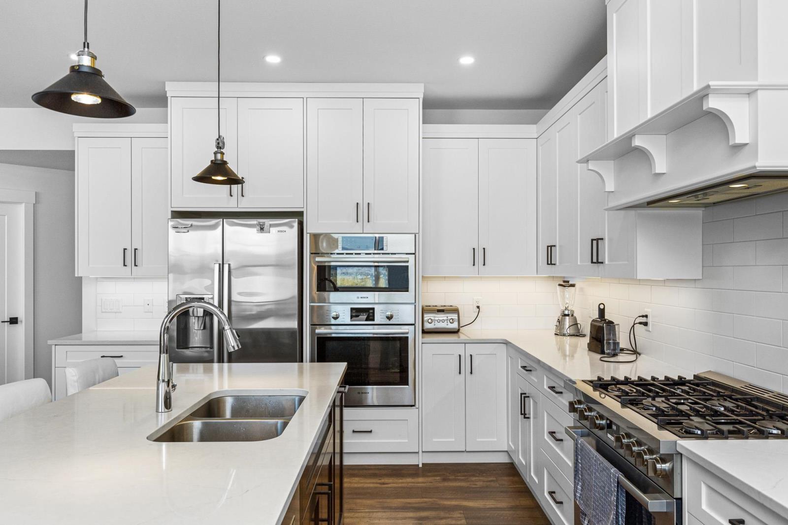 51183 LUDMILA PLACE, Eastern Hillsides, Chilliwack real estate listing R2939033