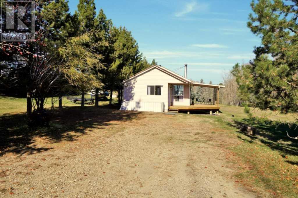 Single Family House Bungalow for Sale in  Sunnyside Drive Sunnyside Rural Ponoka County 