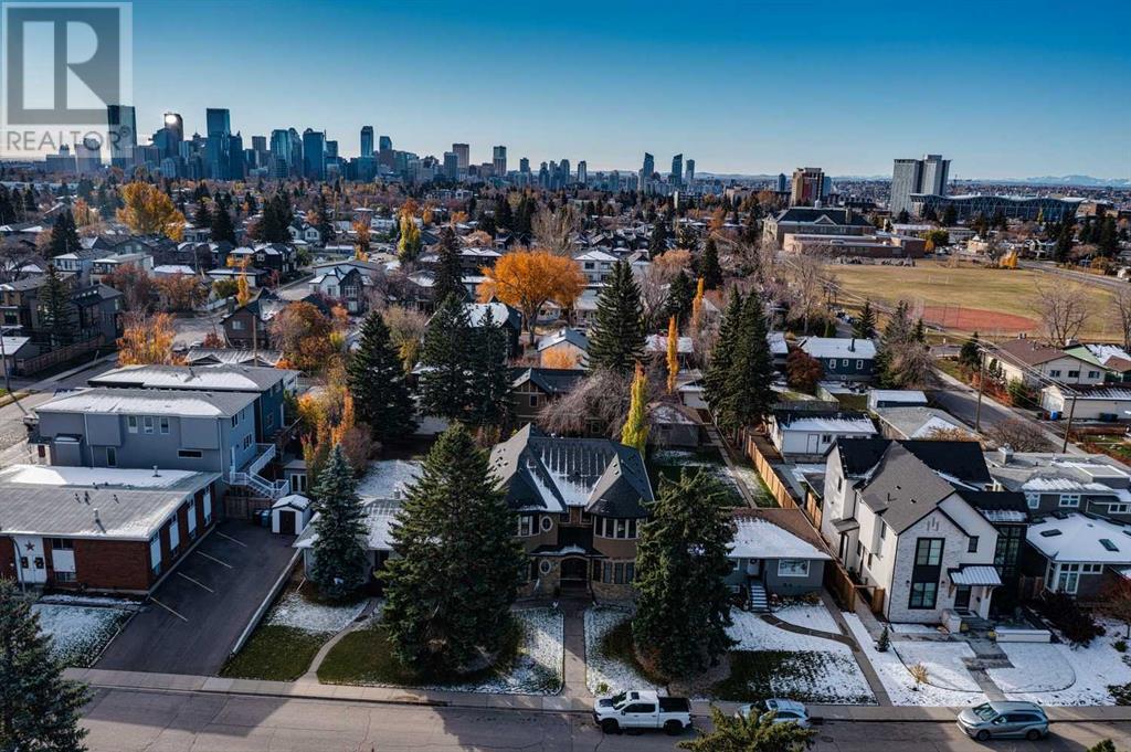 Single Family House for Sale in   Avenue NW Mount Pleasant Calgary 