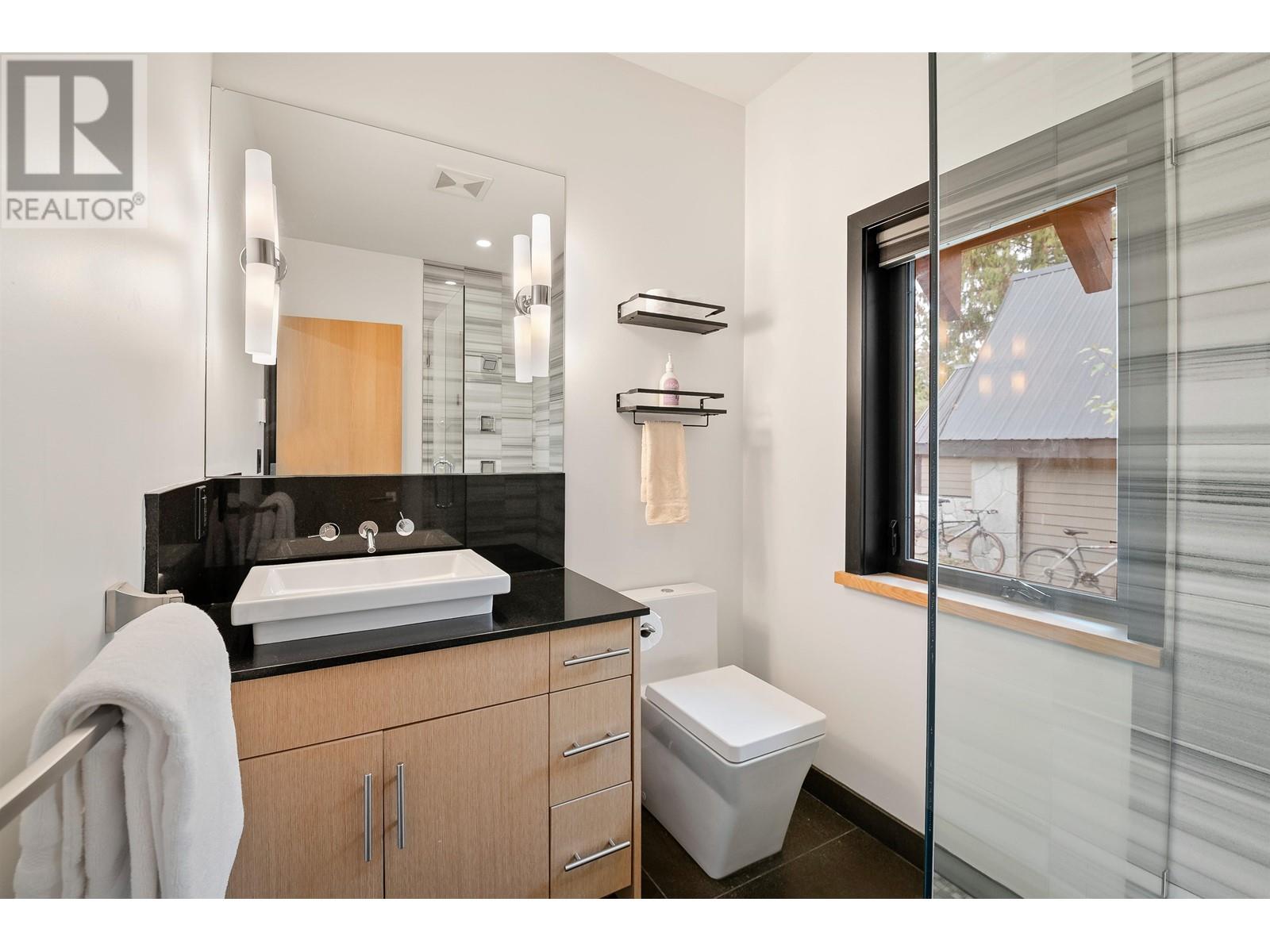 7098 NESTERS ROAD, Whistler real estate listing R2939418