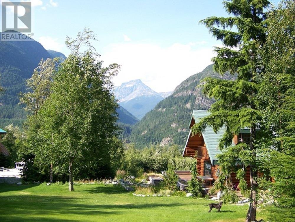 3531 MACKENZIE 20 HIGHWAY - 11