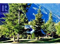 3531 Mackenzie 20 Highway, Hagensborg, BC V0T1H0 Photo 14