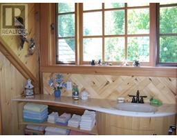 3531 Mackenzie 20 Highway, Hagensborg, BC V0T1H0 Photo 36