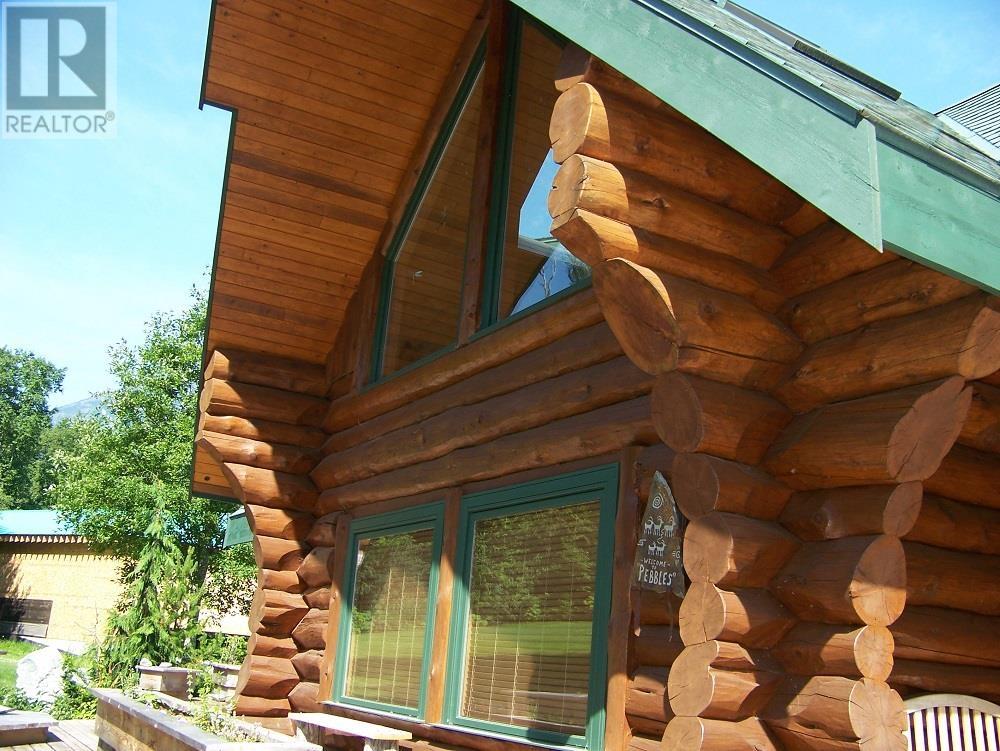 3531 MACKENZIE 20 HIGHWAY - 17