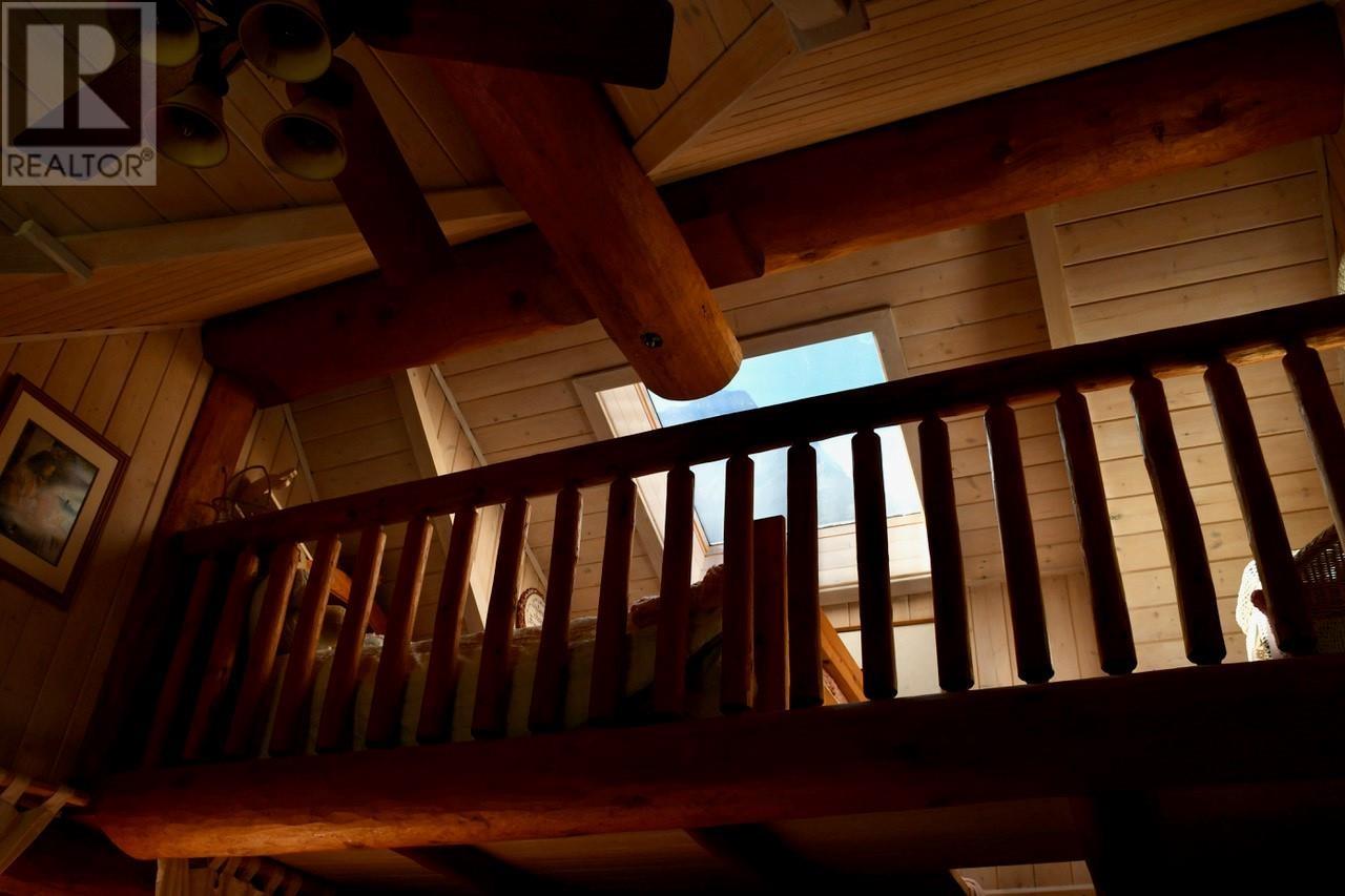 3531 MACKENZIE 20 HIGHWAY - 29