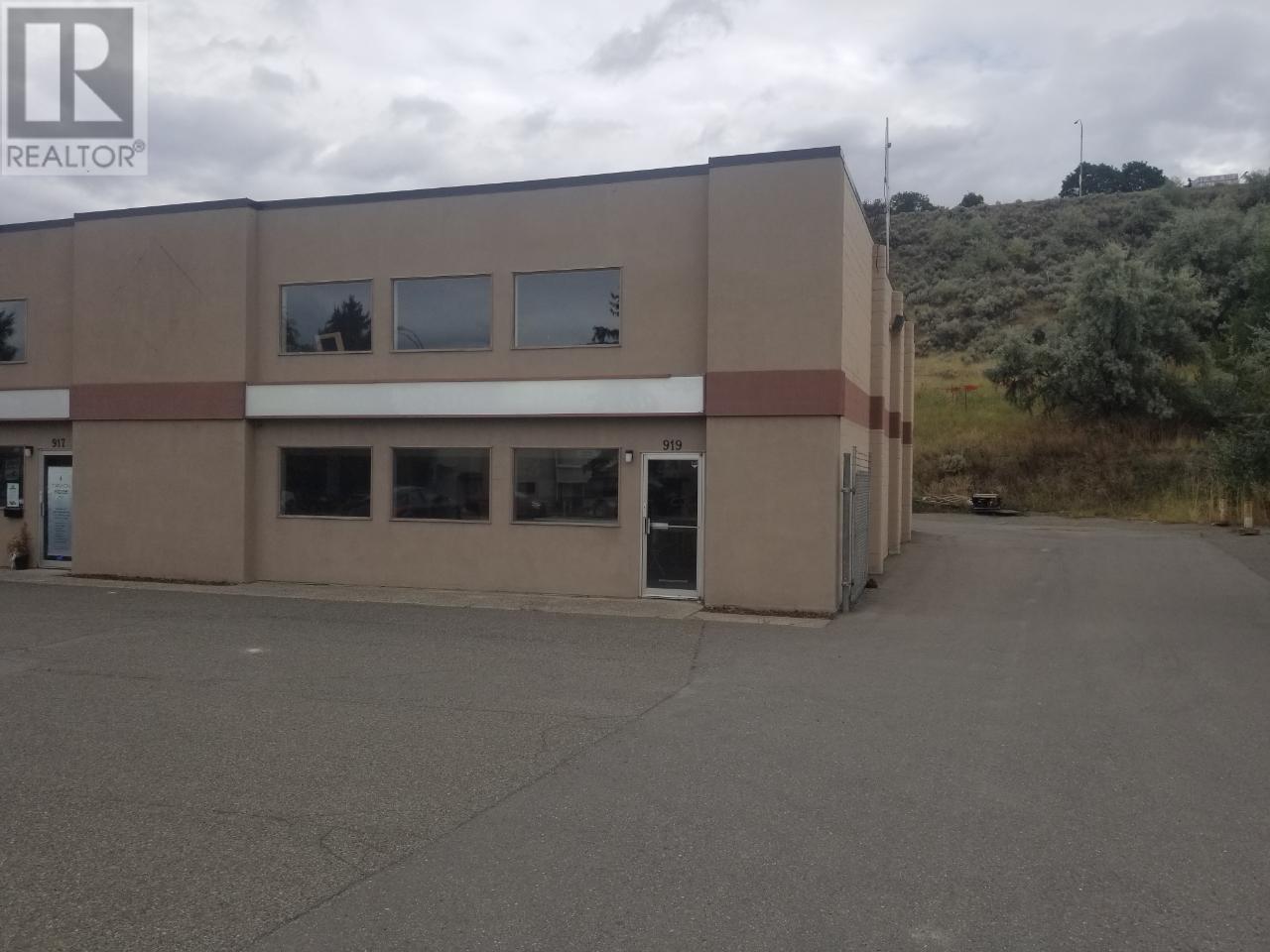 919 LAVAL Crescent, Kamloops