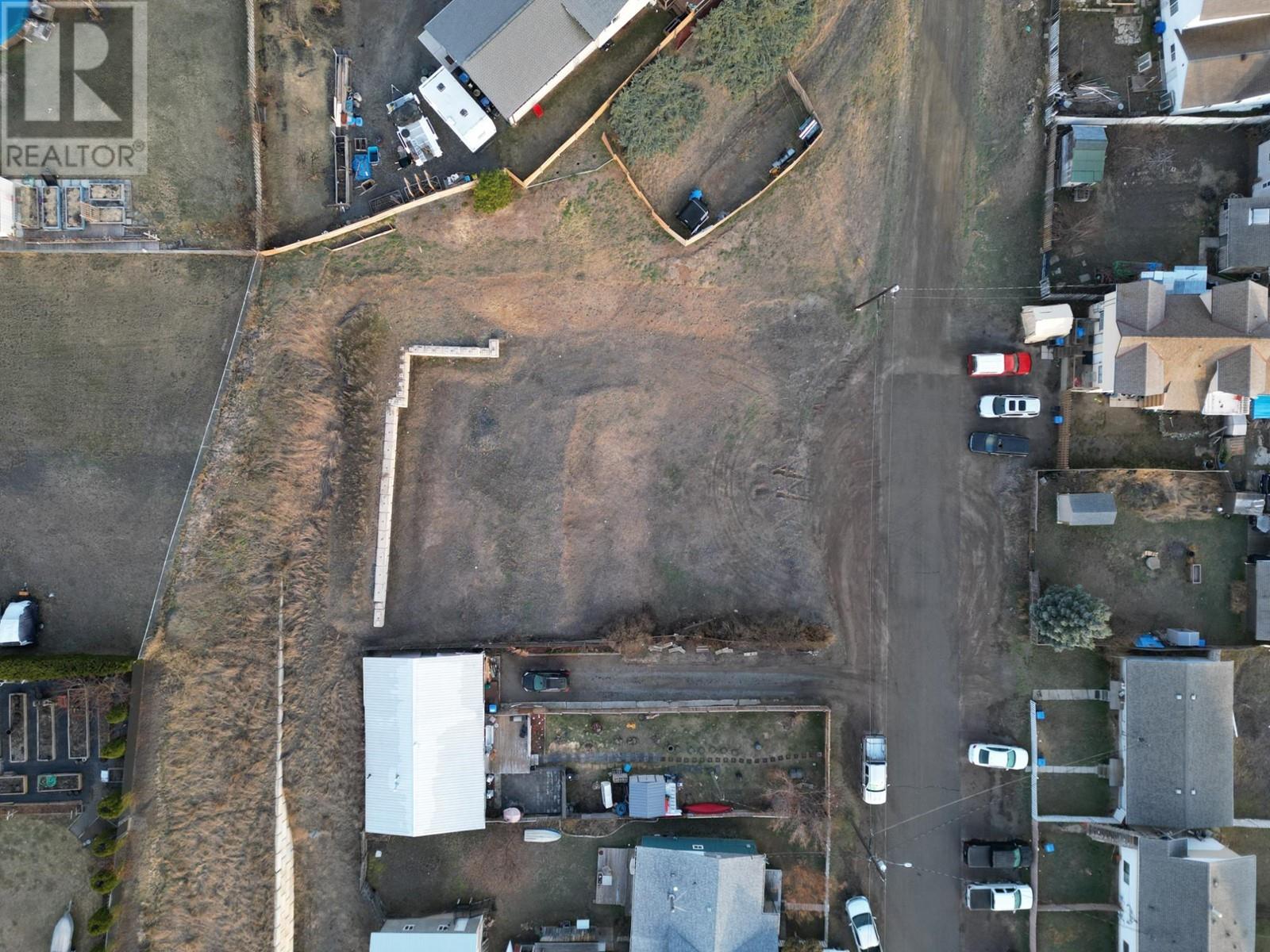  1305 Fir Avenue, Merritt