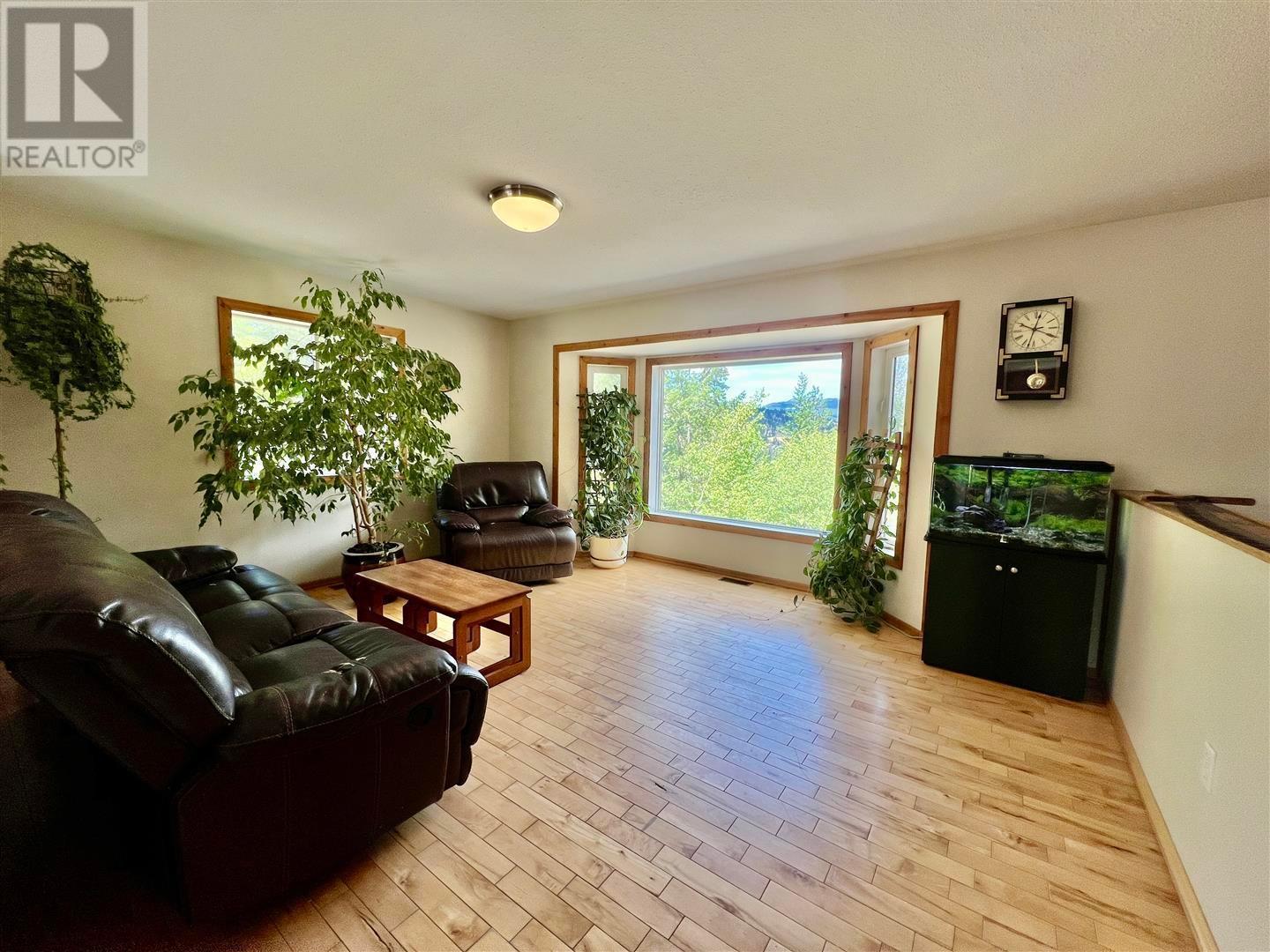 345 COLDWATER Road, Merritt