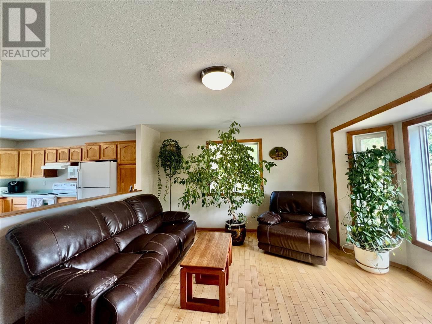 345 COLDWATER Road, Merritt