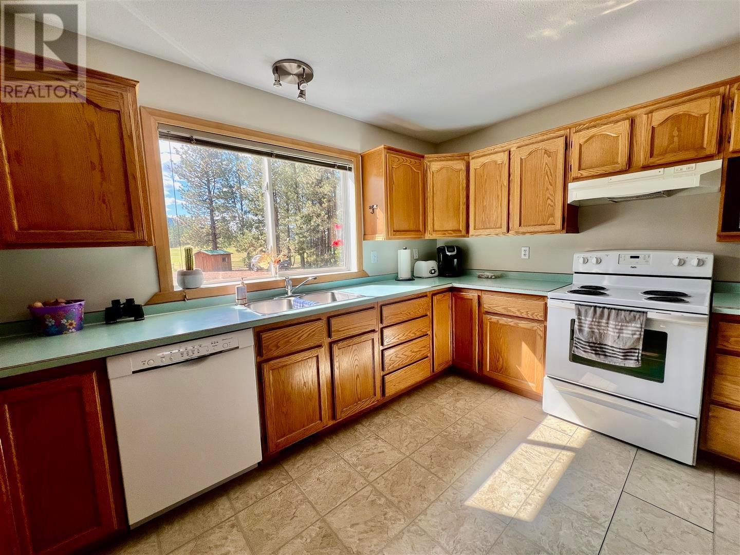345 COLDWATER Road, Merritt