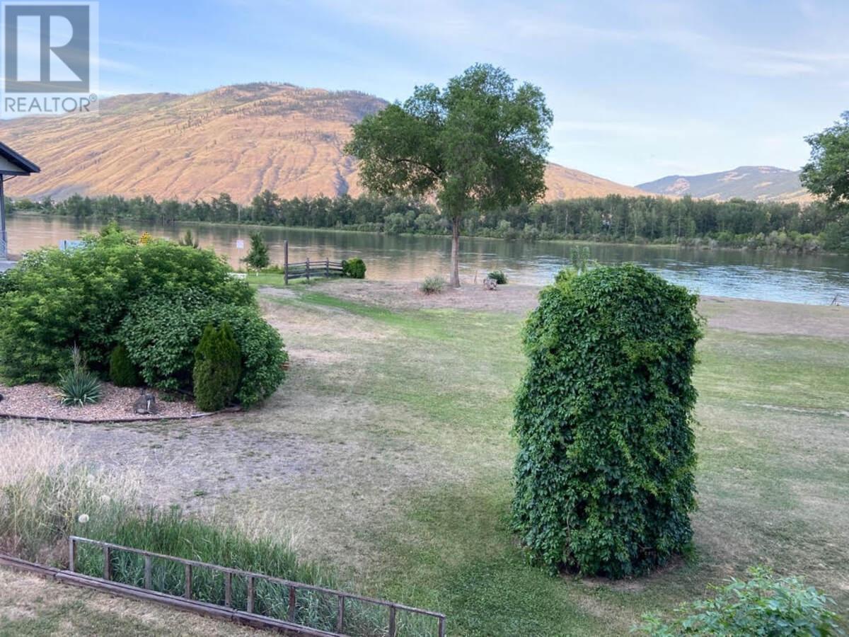 725 YATES Road, Kamloops