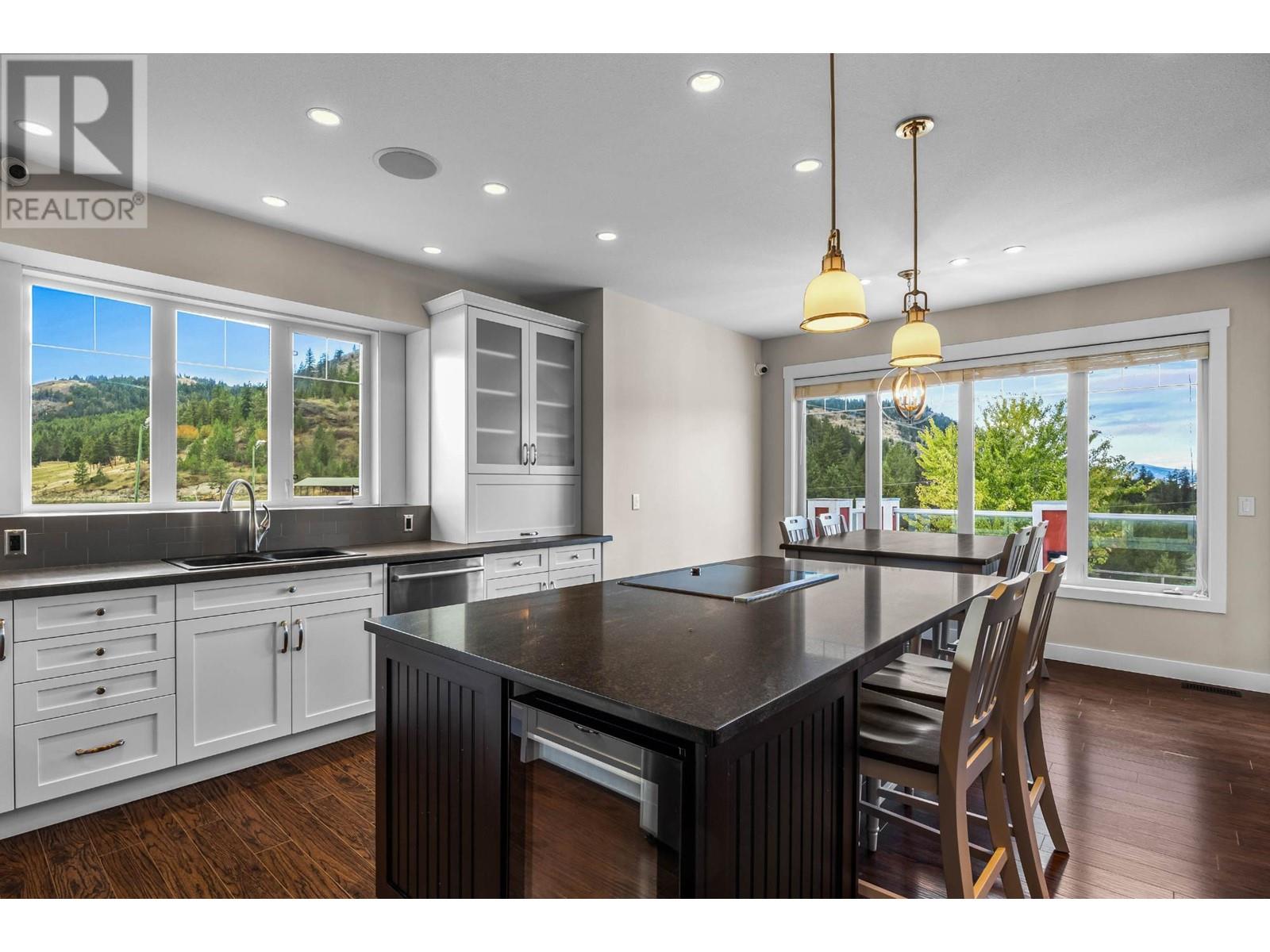 2600 KAML VERNON Highway, Kamloops