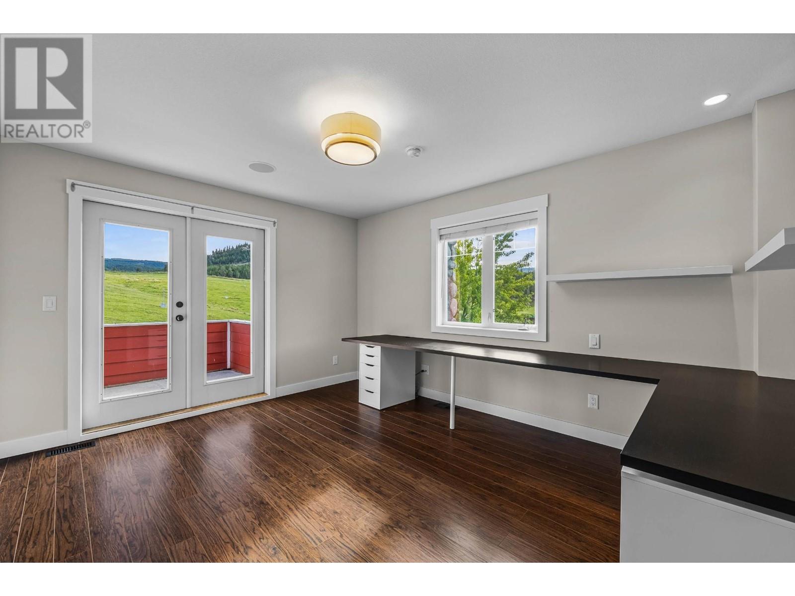2600 KAML VERNON Highway, Kamloops