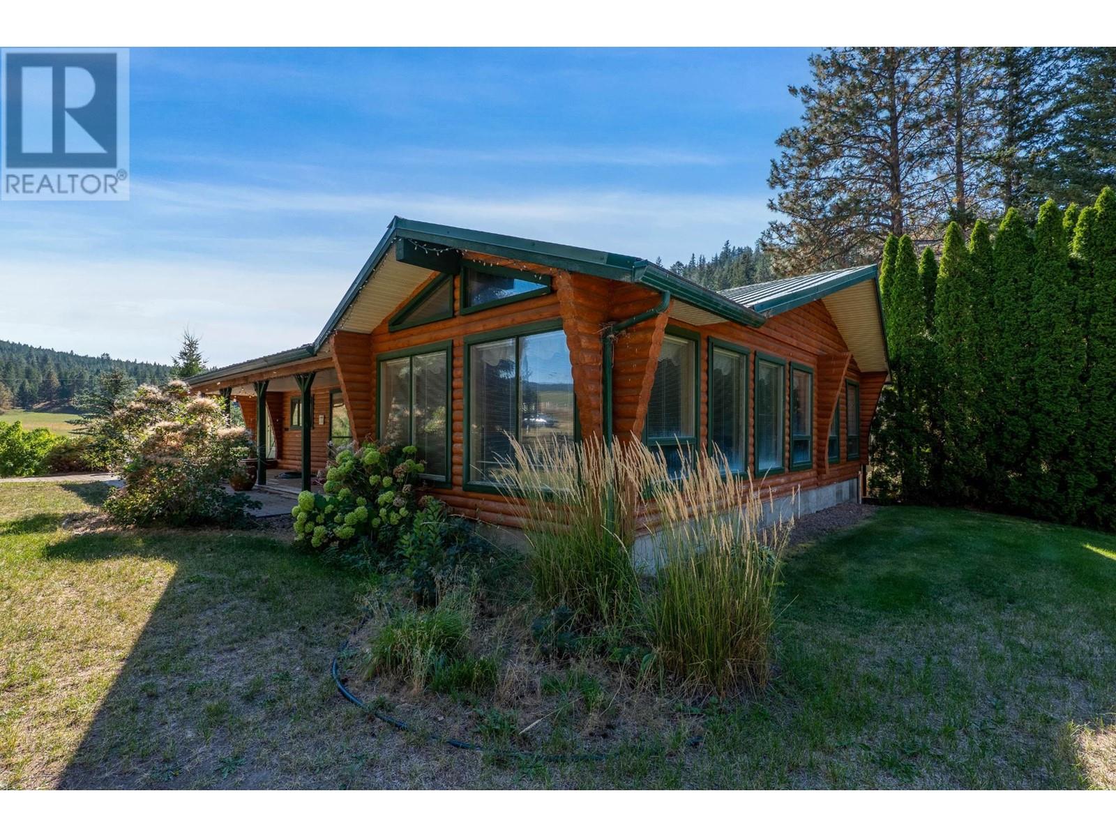 2600 KAML VERNON Highway, Kamloops