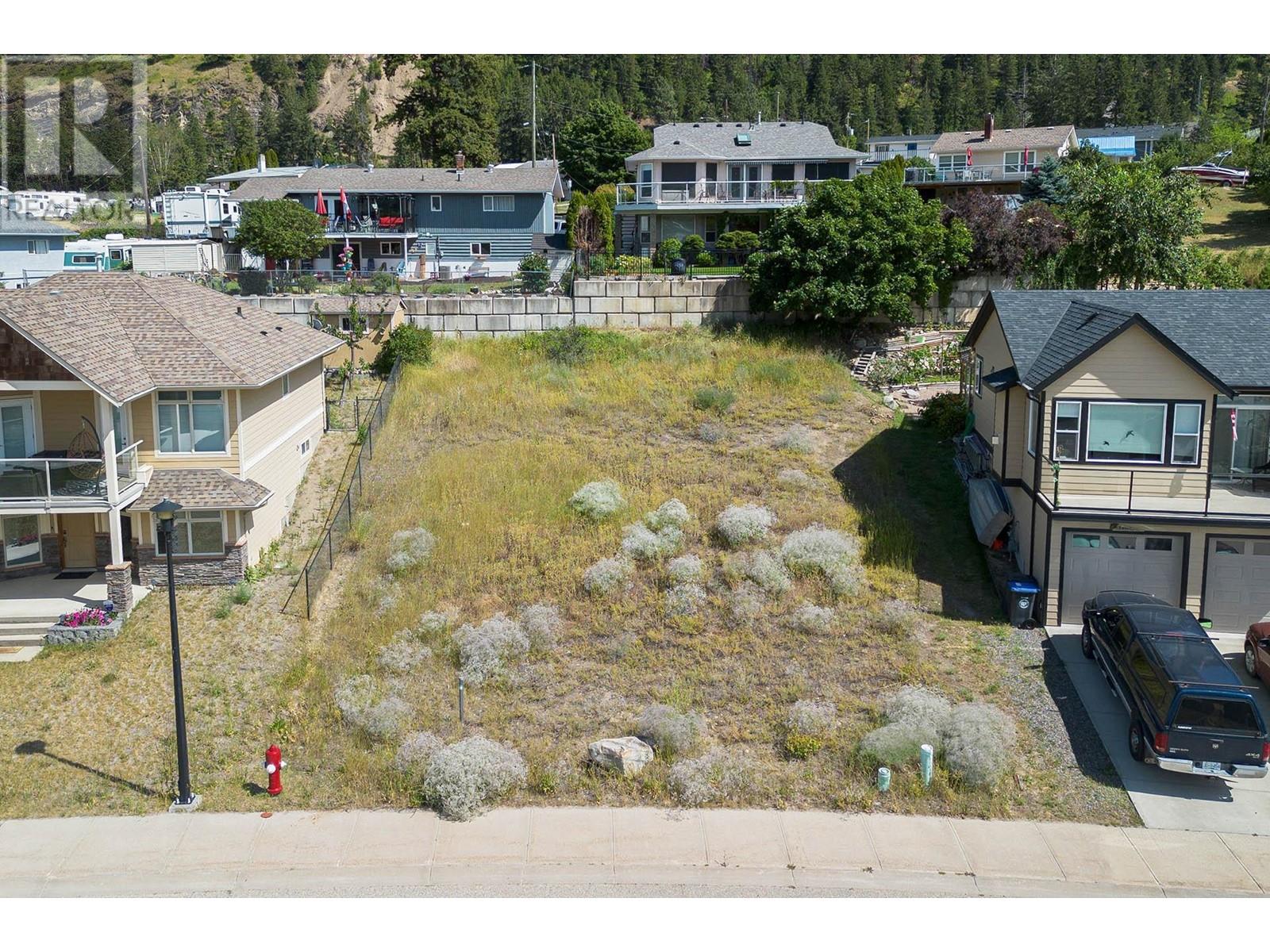 Photo 9 of 1249 Montgomery Place, Chase BC