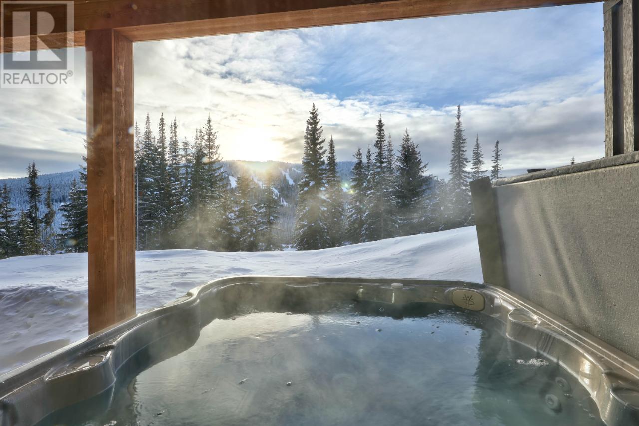 5045 VALLEY Drive Unit# 13, Sun Peaks