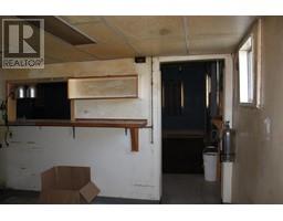 93 5th  Nw Avenue, Nakusp, BC V0G1R0 Photo 6