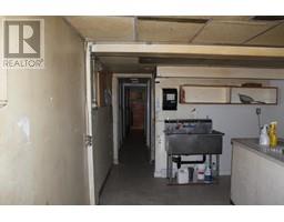 93 5th  Nw Avenue, Nakusp, BC V0G1R0 Photo 13