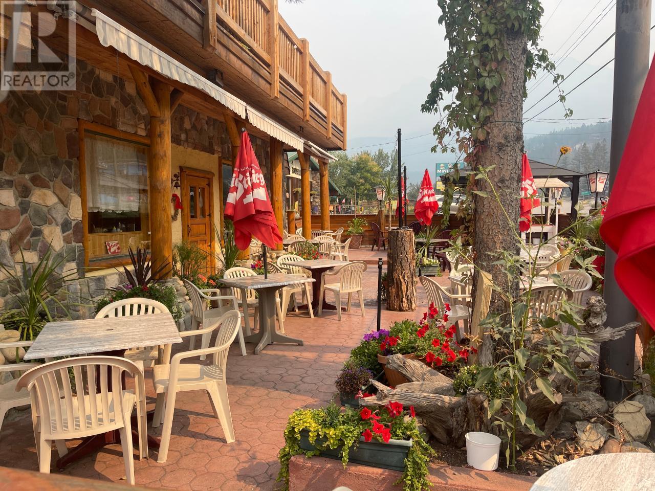 4943 93 Highway, Radium Hot Springs