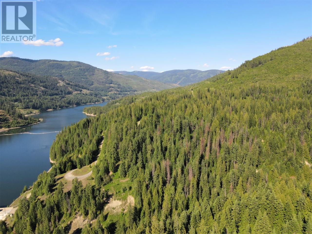  00 SEVEN MILE DAM Road, Fruitvale