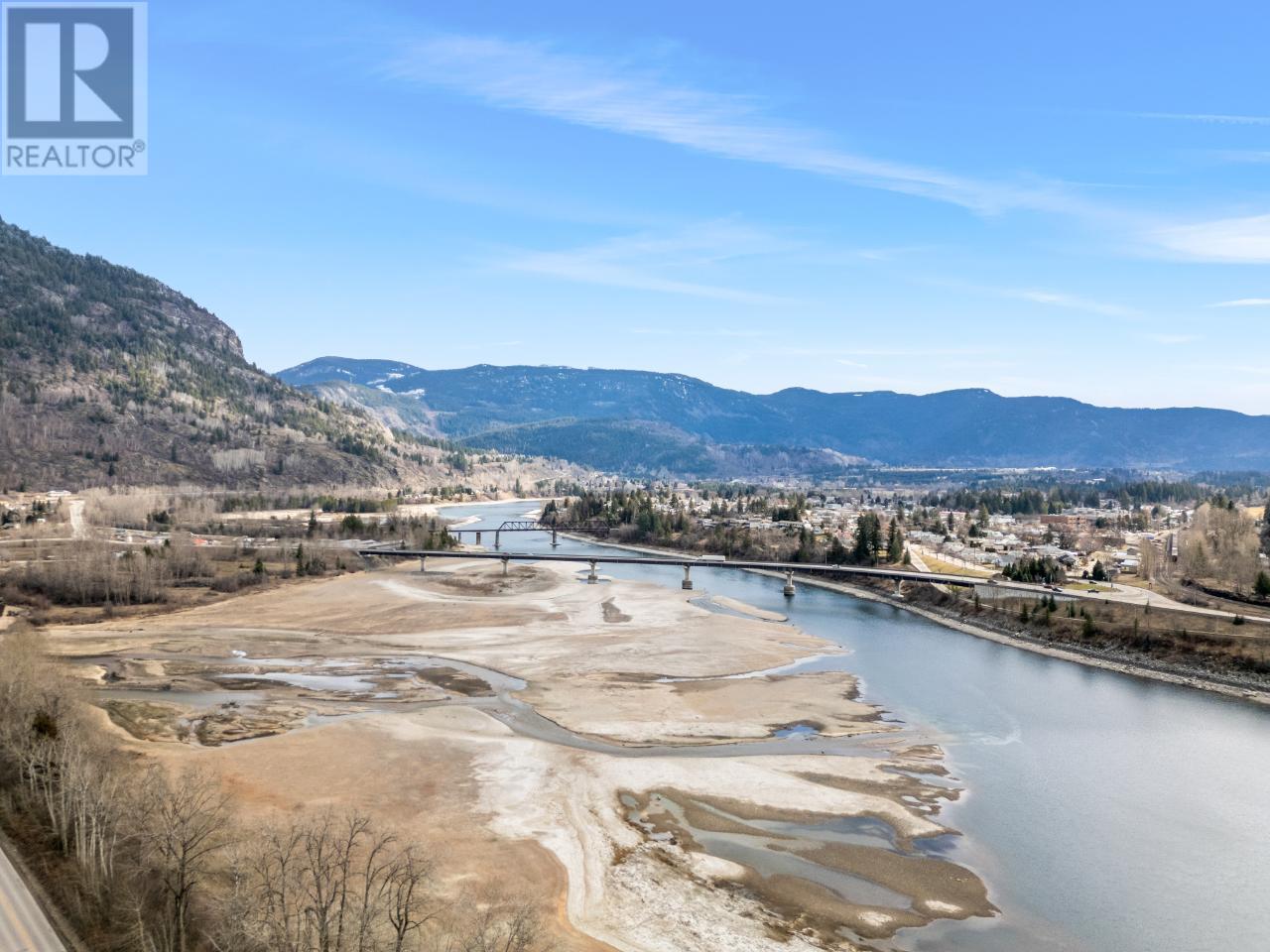 2593 Broadwater Road, Castlegar