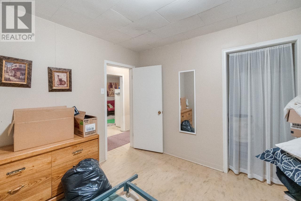 2593 Broadwater Road, Castlegar