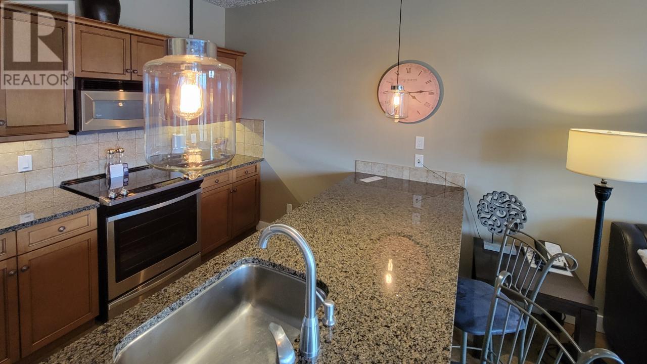 Photo 25 of 400 Bighorn Boulevard Unit 425 C, Radium Hot Springs BC