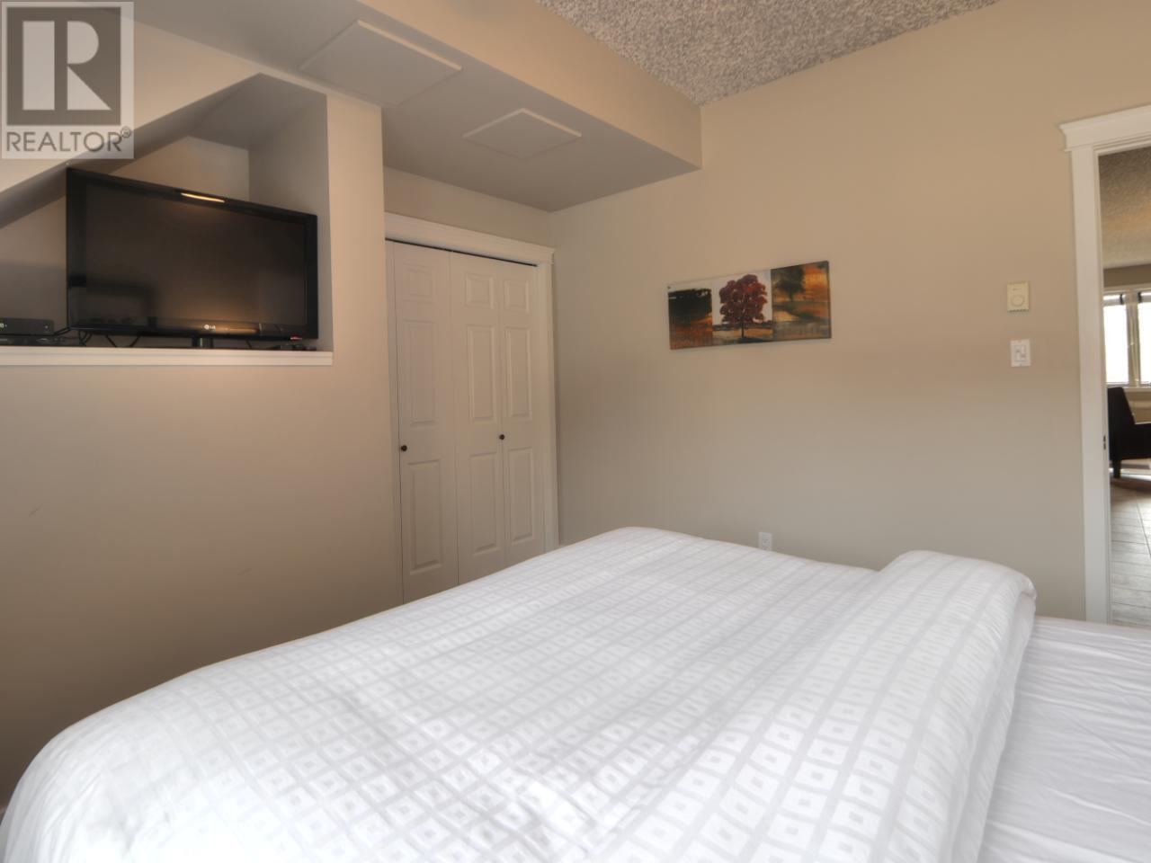 Photo 28 of 400 Bighorn Boulevard Unit 425 C, Radium Hot Springs BC