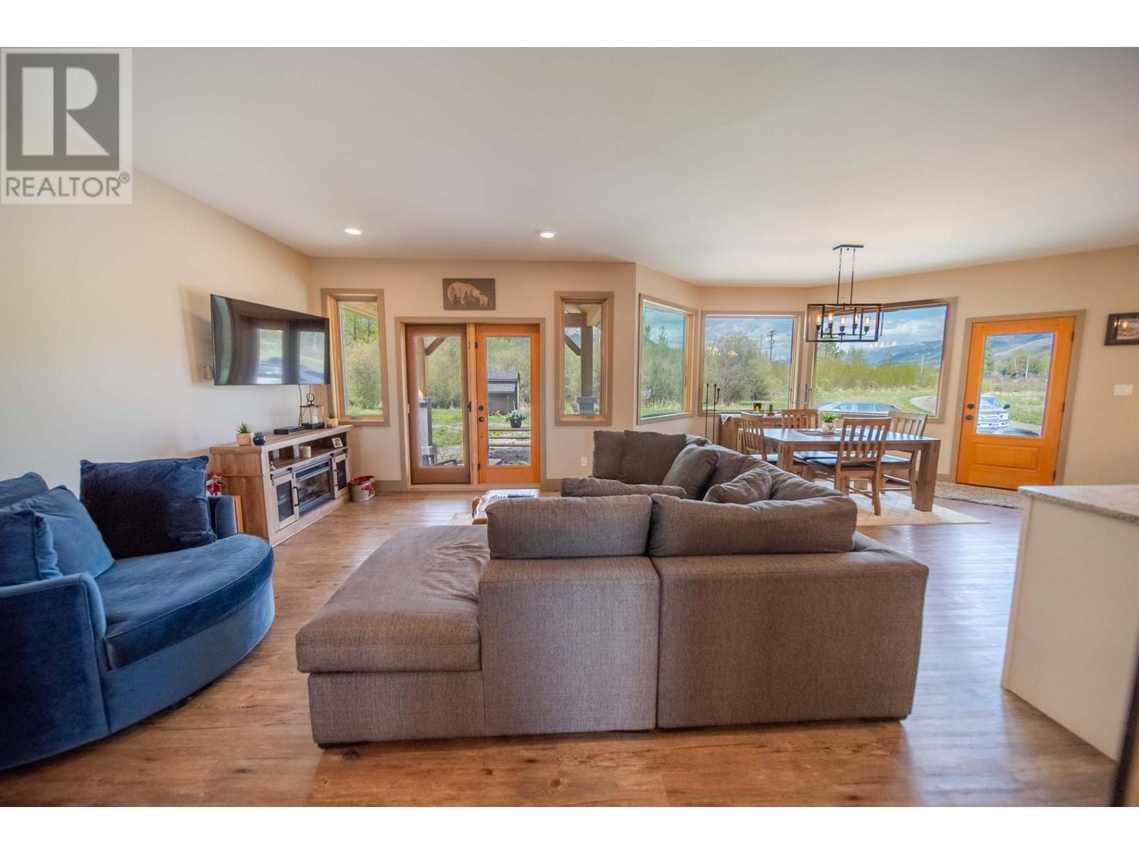 6385 3 Highway, Fernie