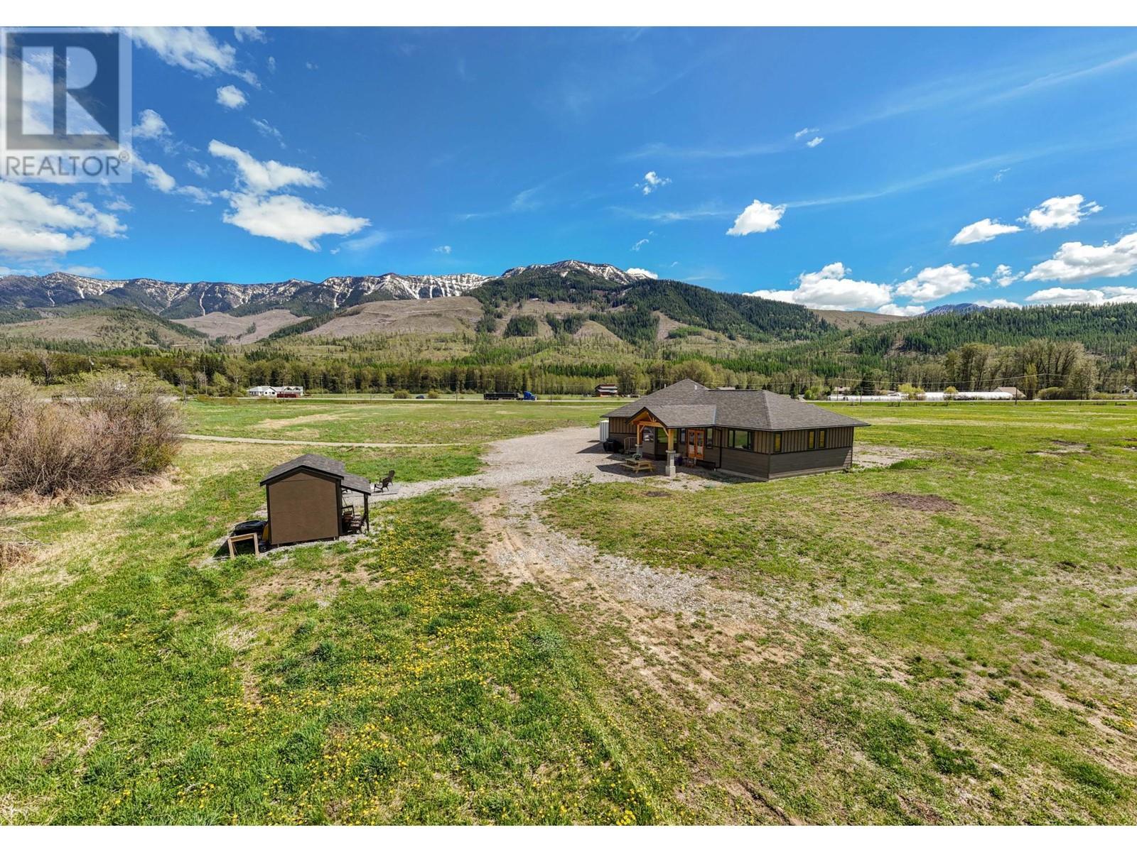 6385 3 Highway, Fernie