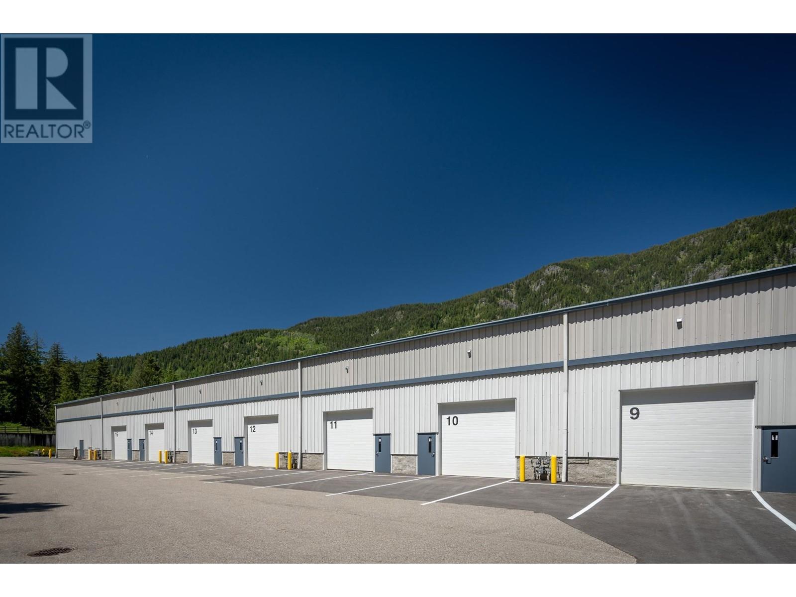 10, 11 1155 INSIGHT Drive, Nelson