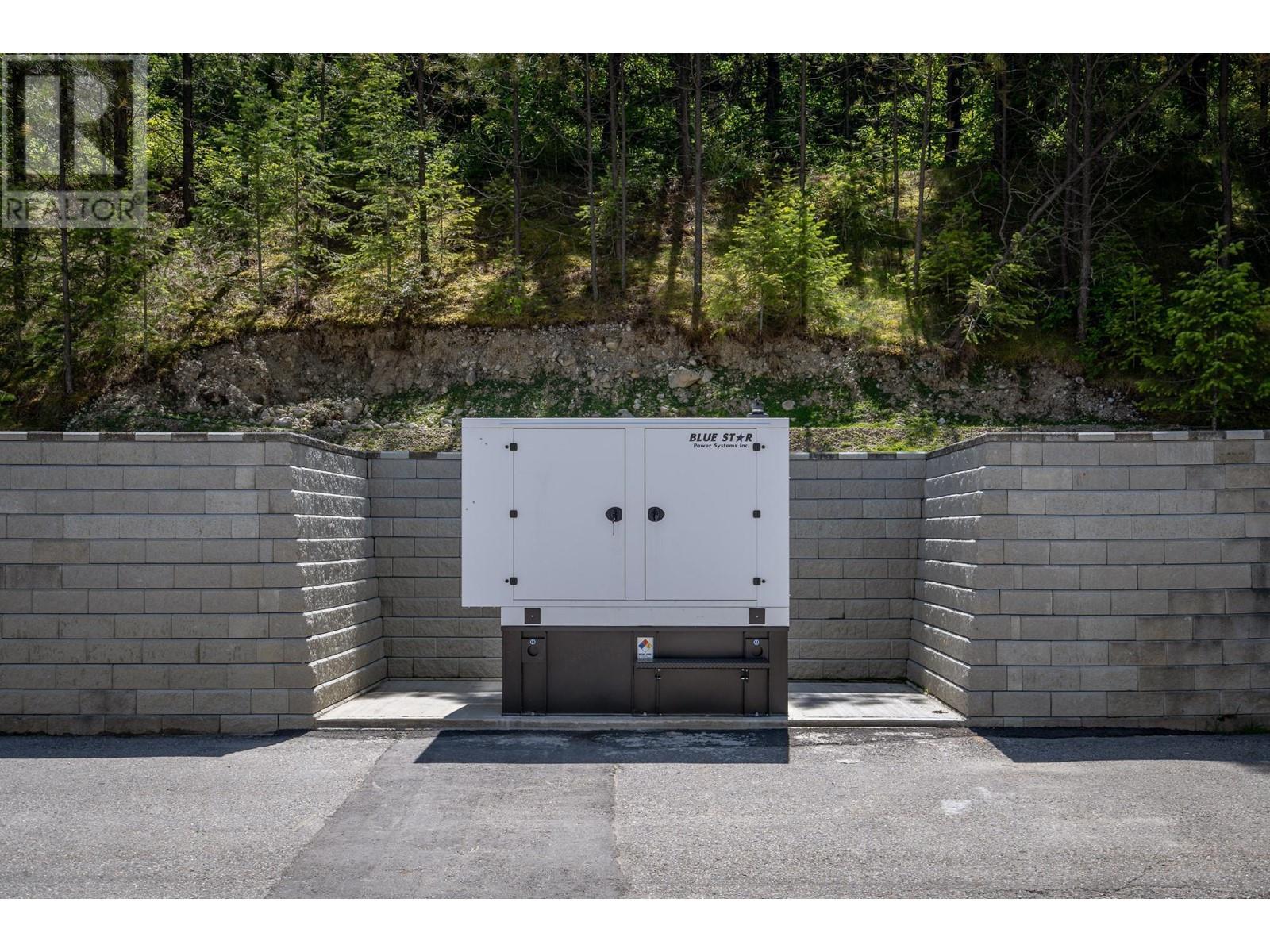 10, 11 1155 INSIGHT Drive, Nelson