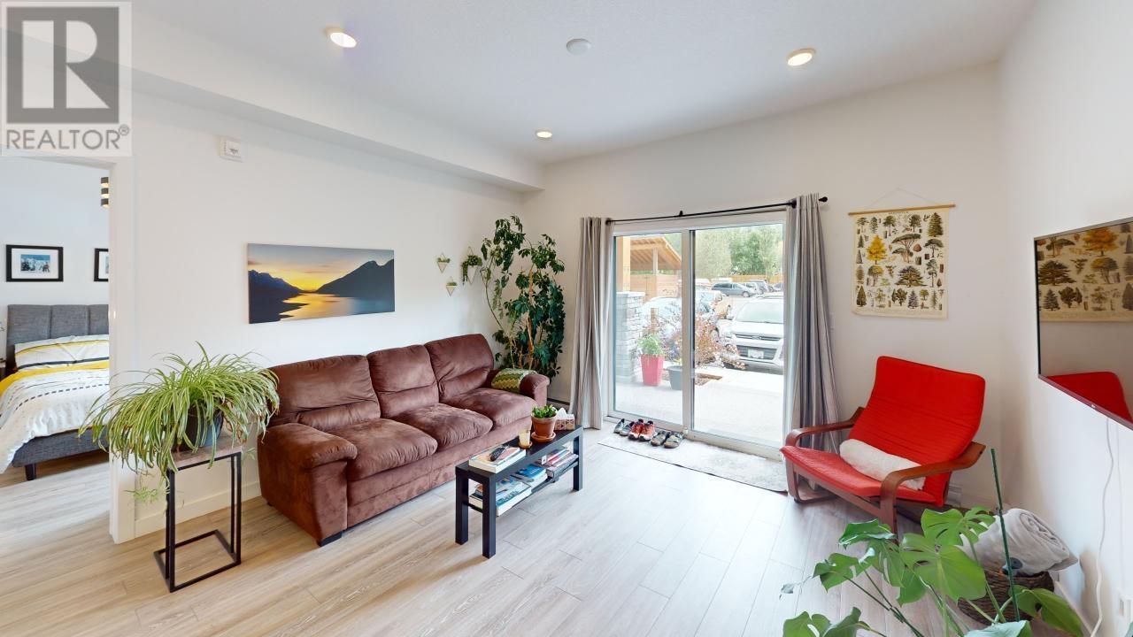 #2102 410 5TH  S AVENUE - Image 7