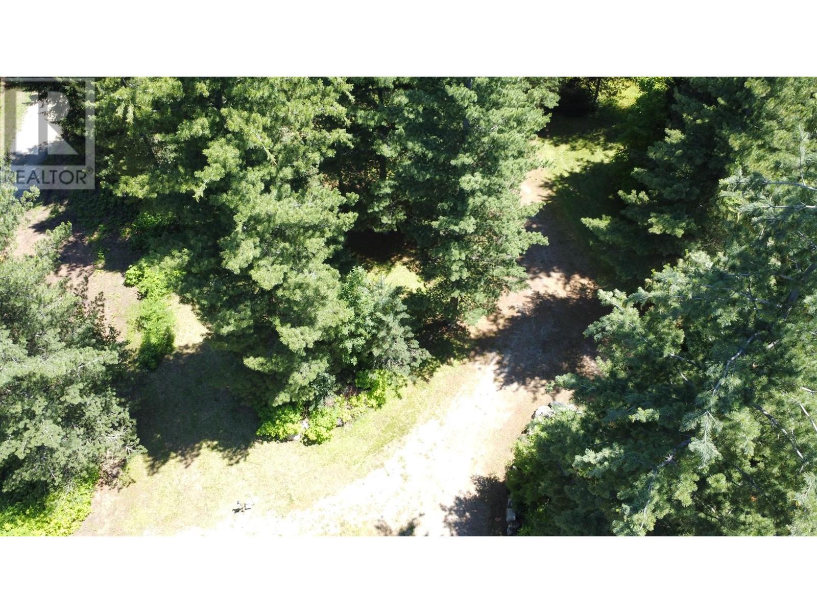 212 ISLAND VIEW Road, Nakusp