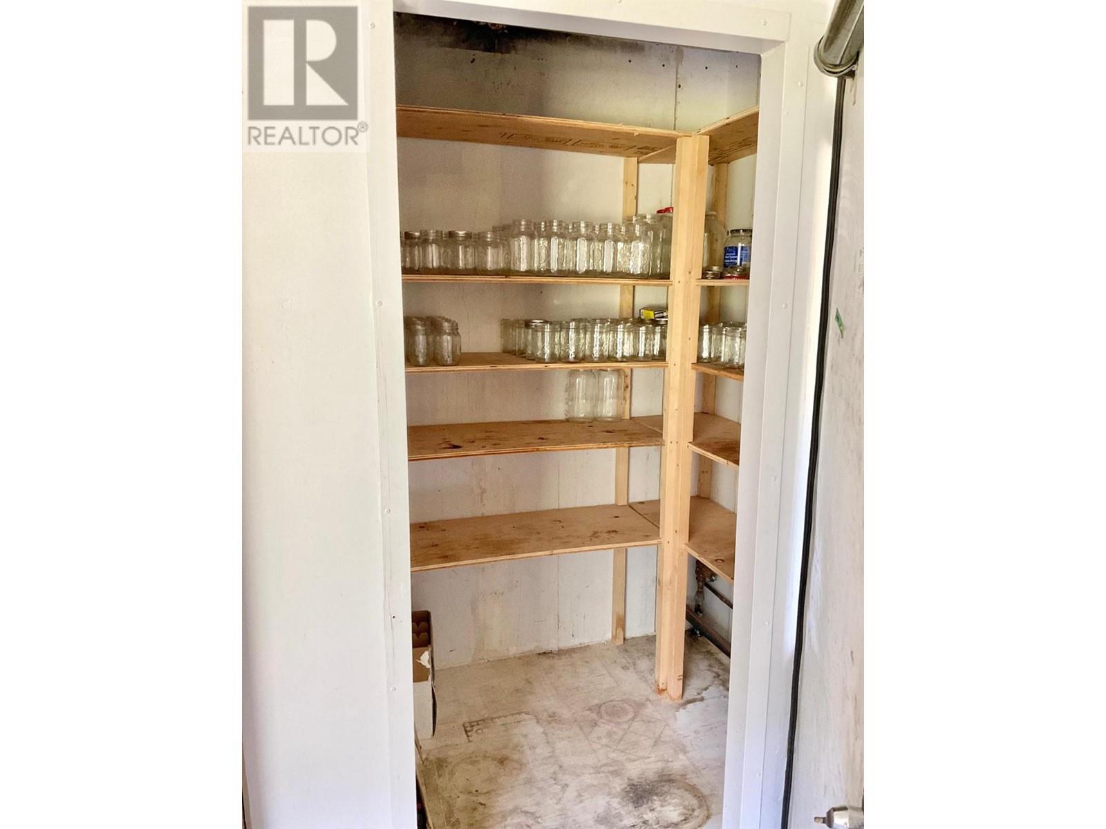 618 KIMBERLEY AVENUE N - 20