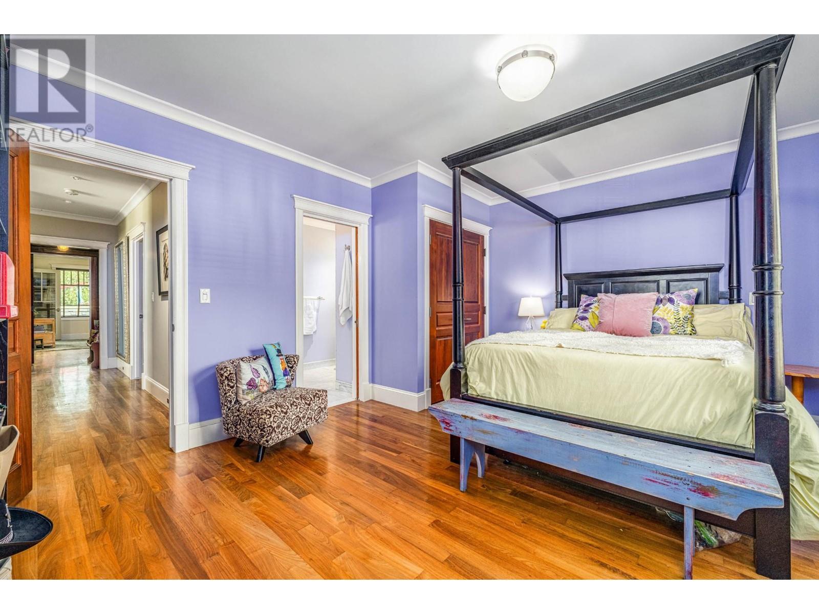 622 5TH Avenue - 39