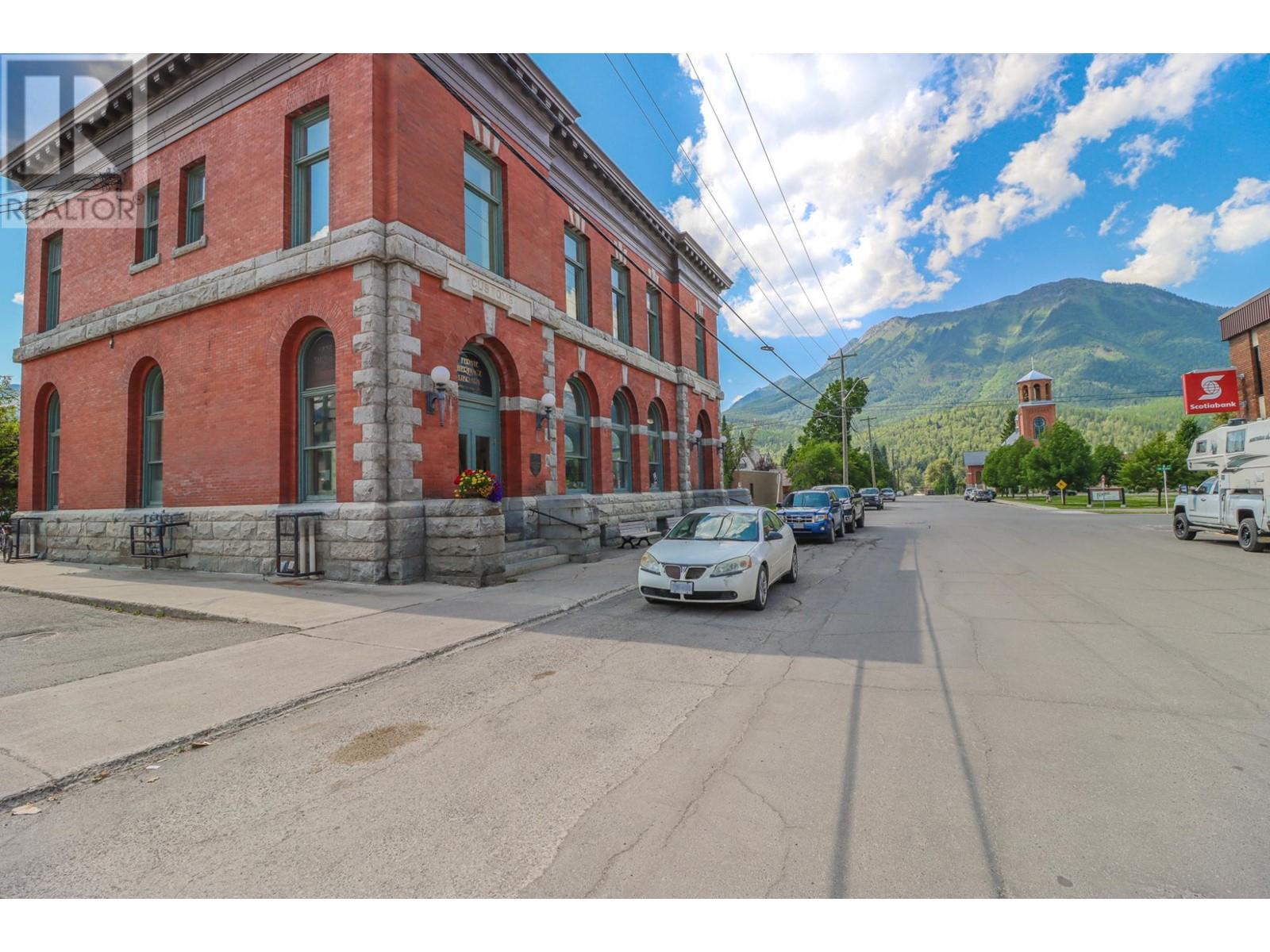622 5TH Avenue, Fernie