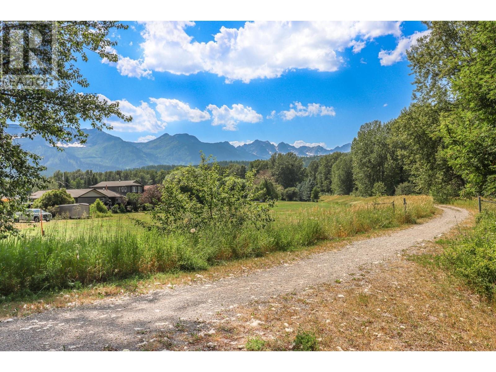 622 5TH Avenue, Fernie