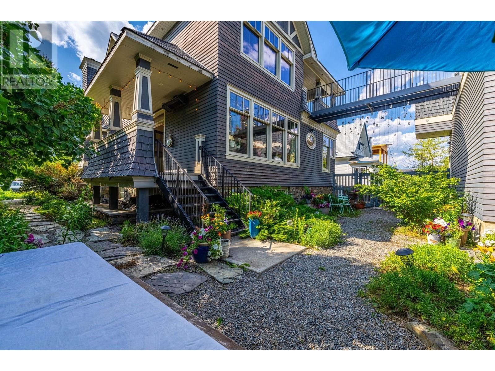 622 5TH Avenue, Fernie
