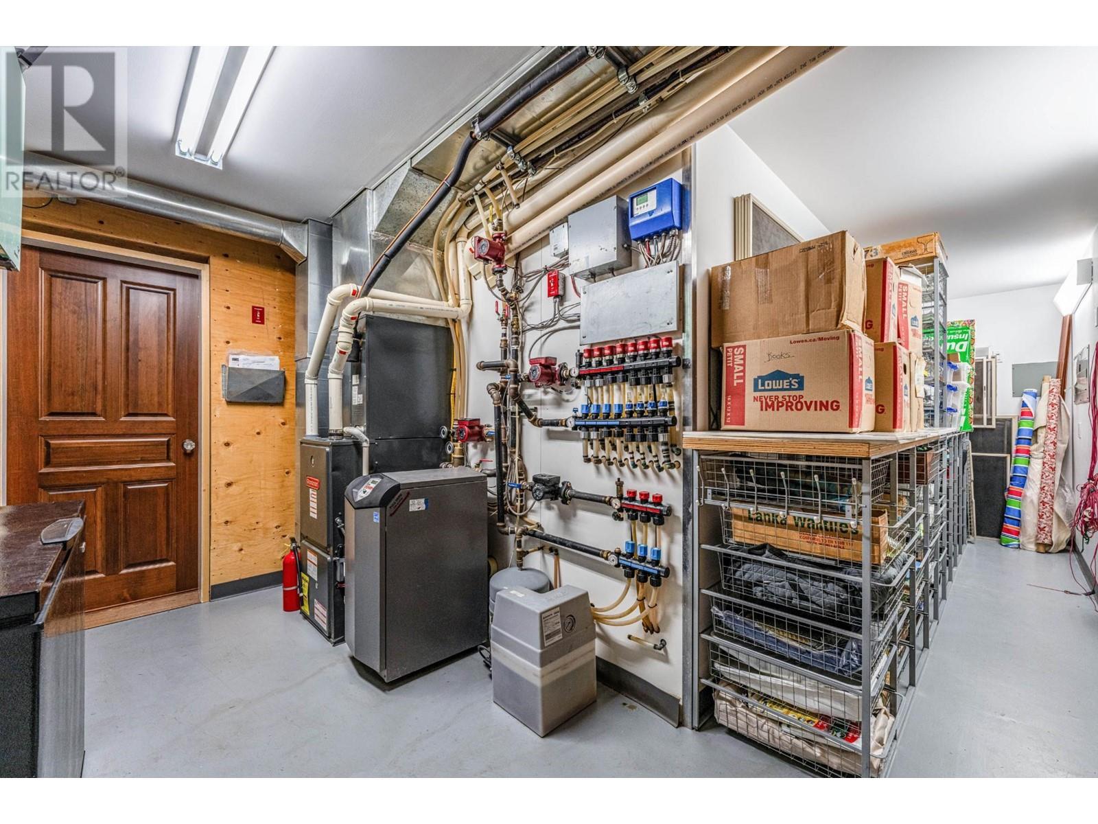 622 5TH Avenue, Fernie